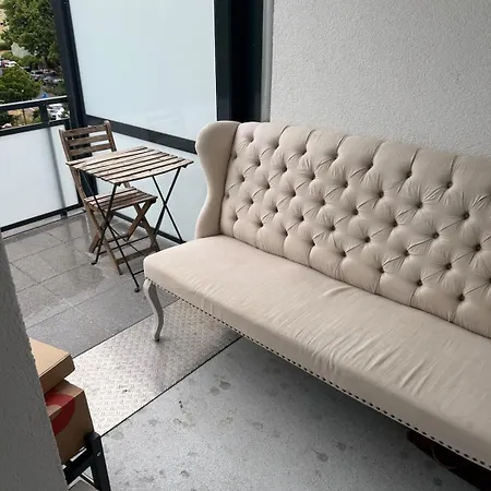 Frankfurt 1 * Fráncfort del Meno