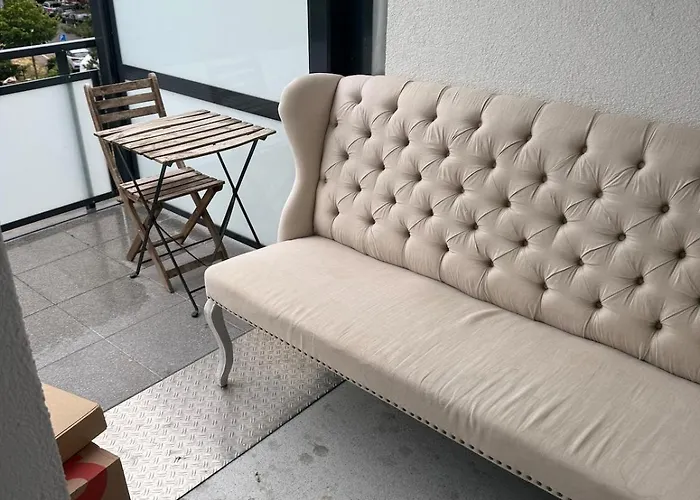 Frankfurt 1 * Frankfurt am Main